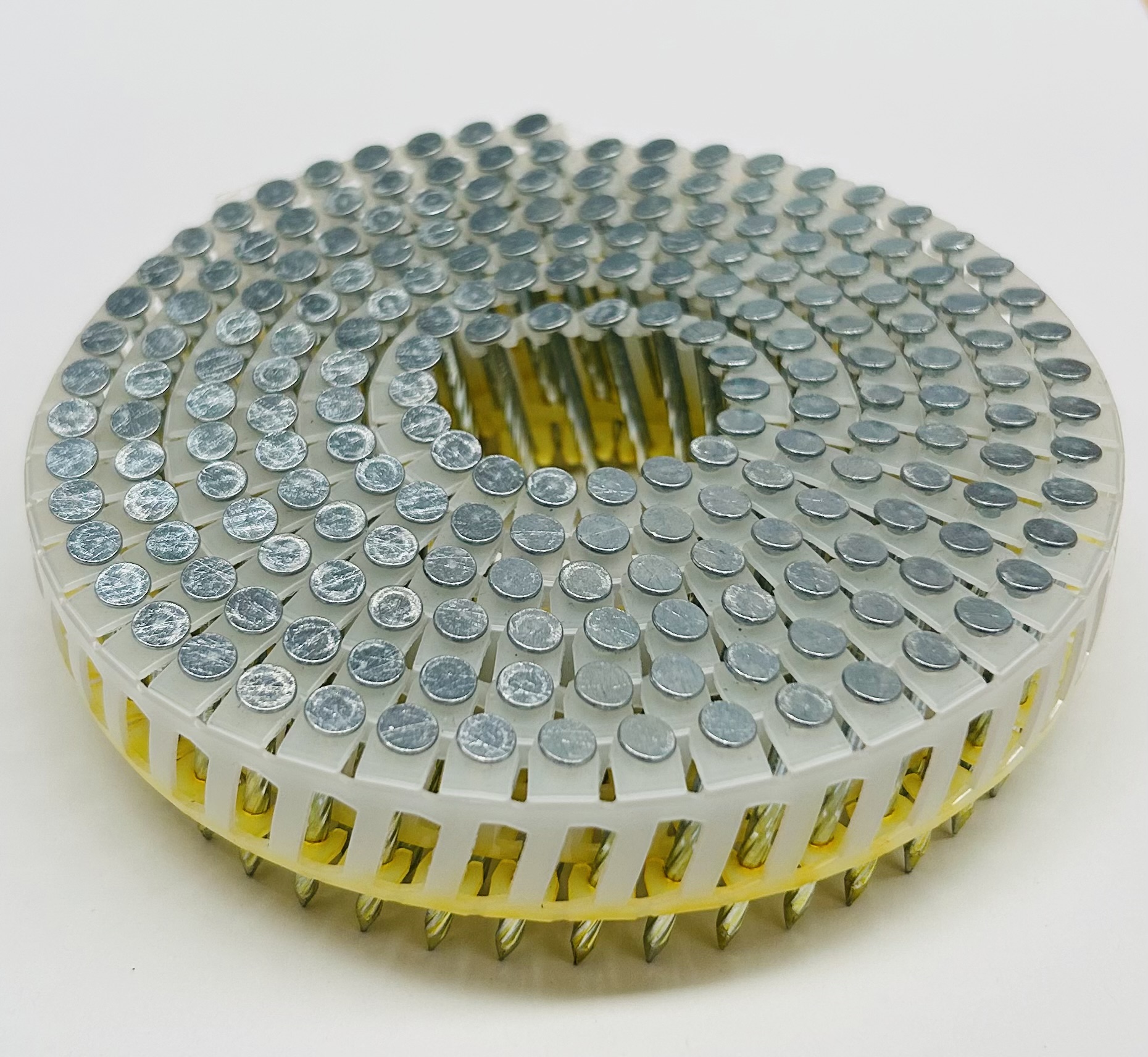 Hardened Plastic Collated 2.5 × 32 mm